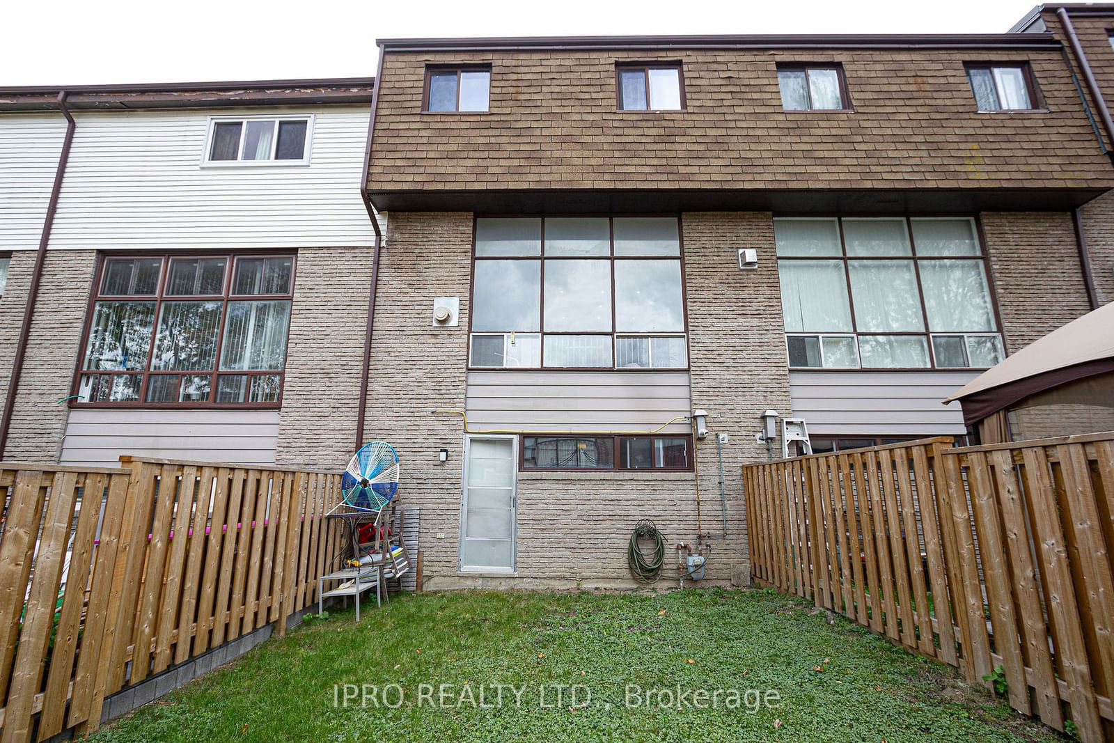 180 Mississauga Valley Blvd, unit 77 for sale