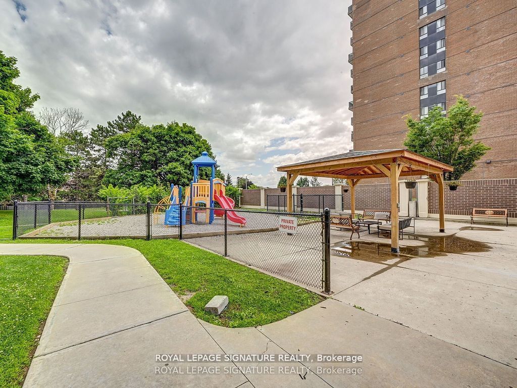 4 Lisa St, unit 1411 for rent