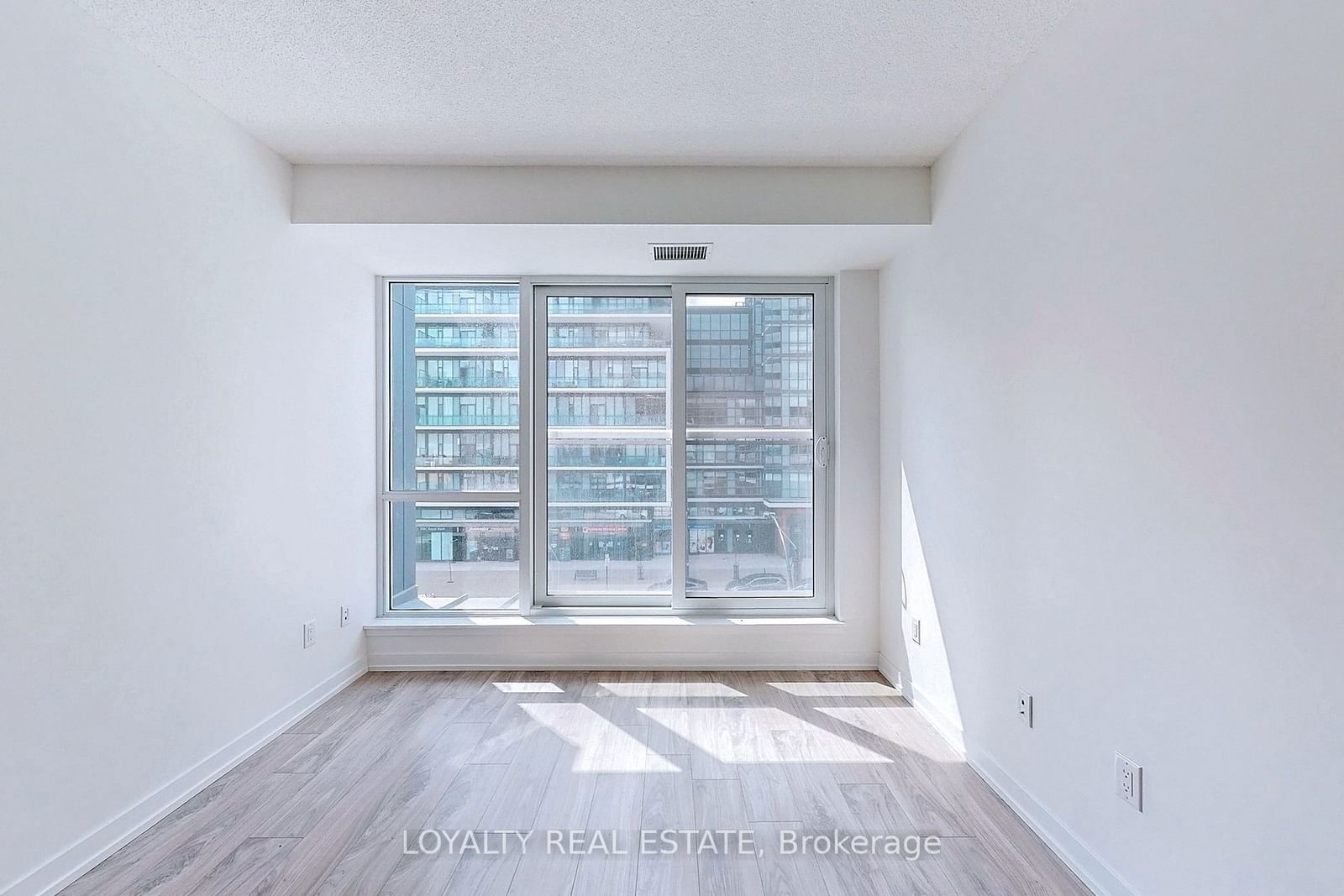 4065 Confederation Pkwy, unit 417 for rent