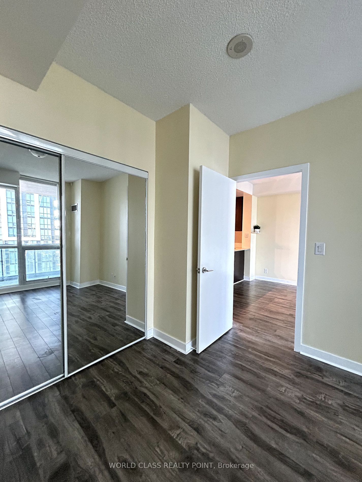 3985 Grand Park Dr, unit 1004 for rent