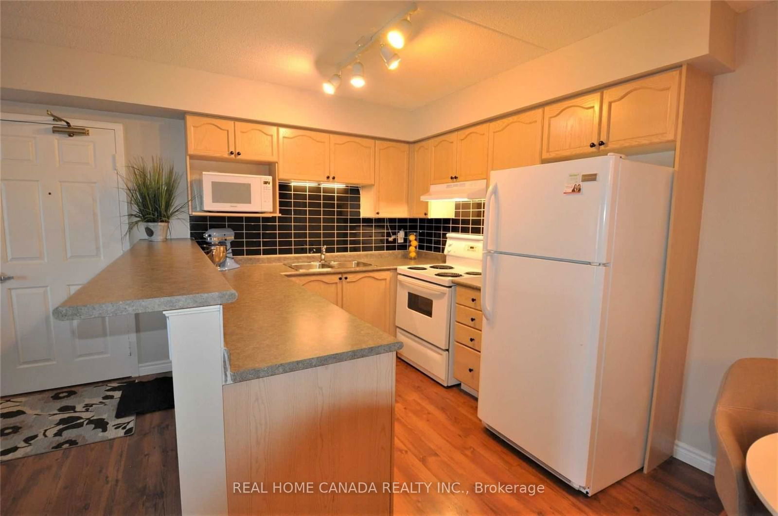 1490 Bishops Gate, unit 304 for rent