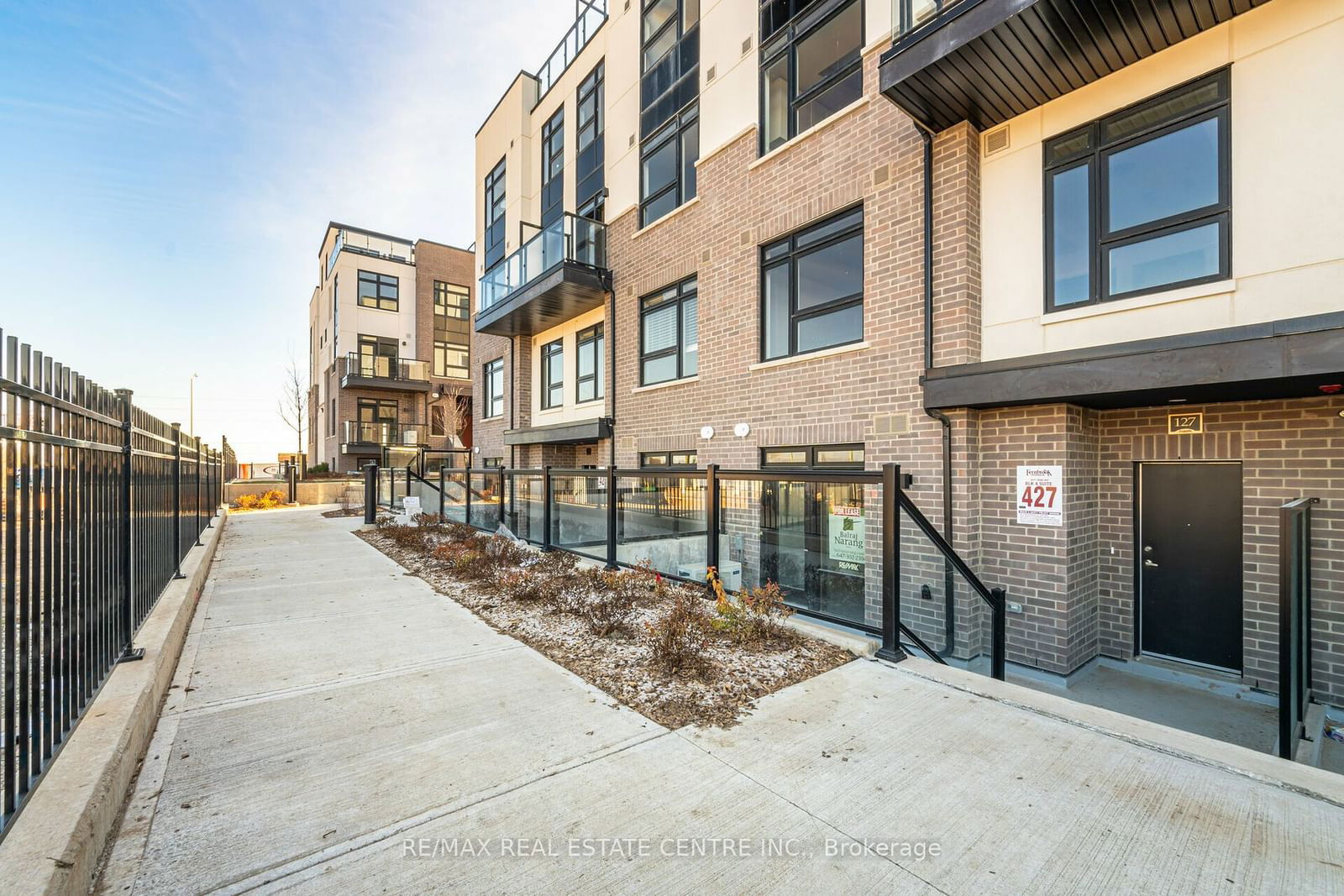 1577 Rose Way, unit 127 for sale