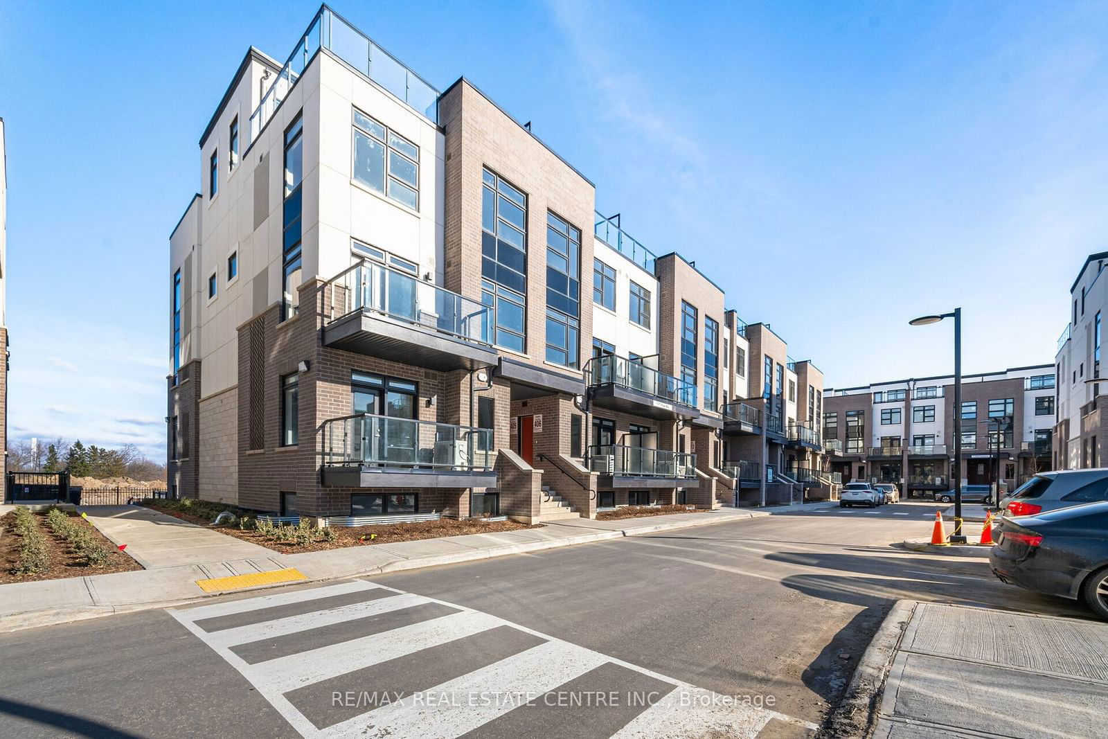 1577 Rose Way, unit 127 for sale