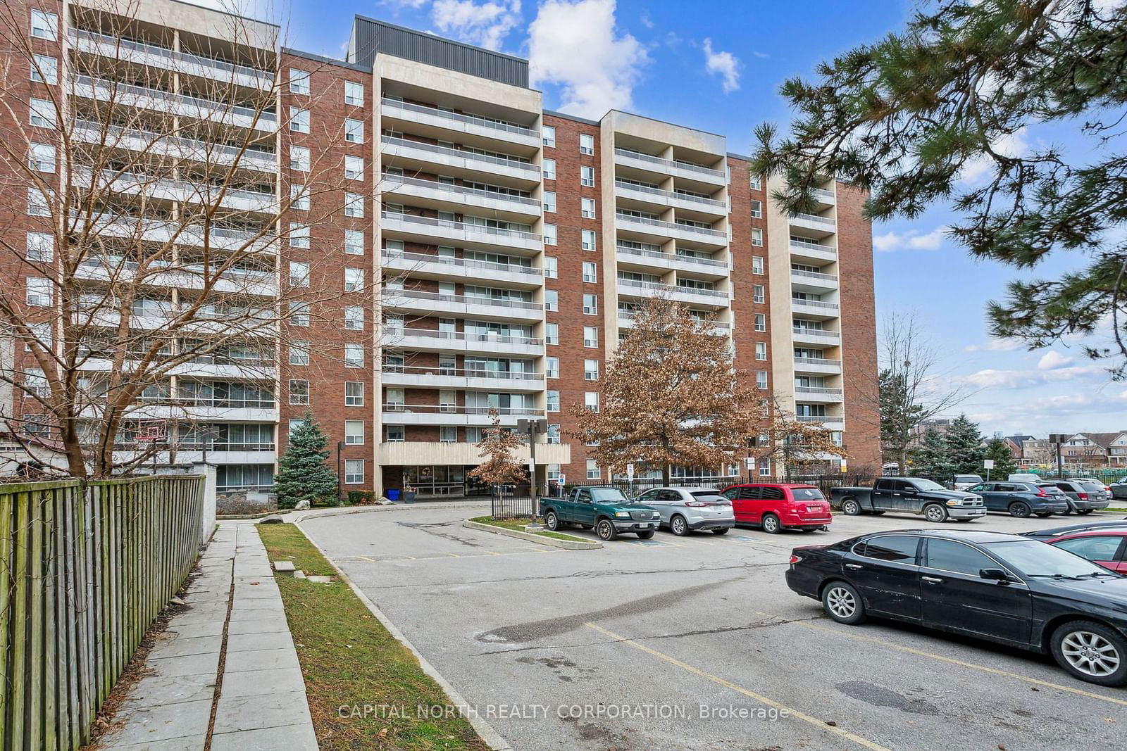 25 Four Winds Dr, unit 108 for sale