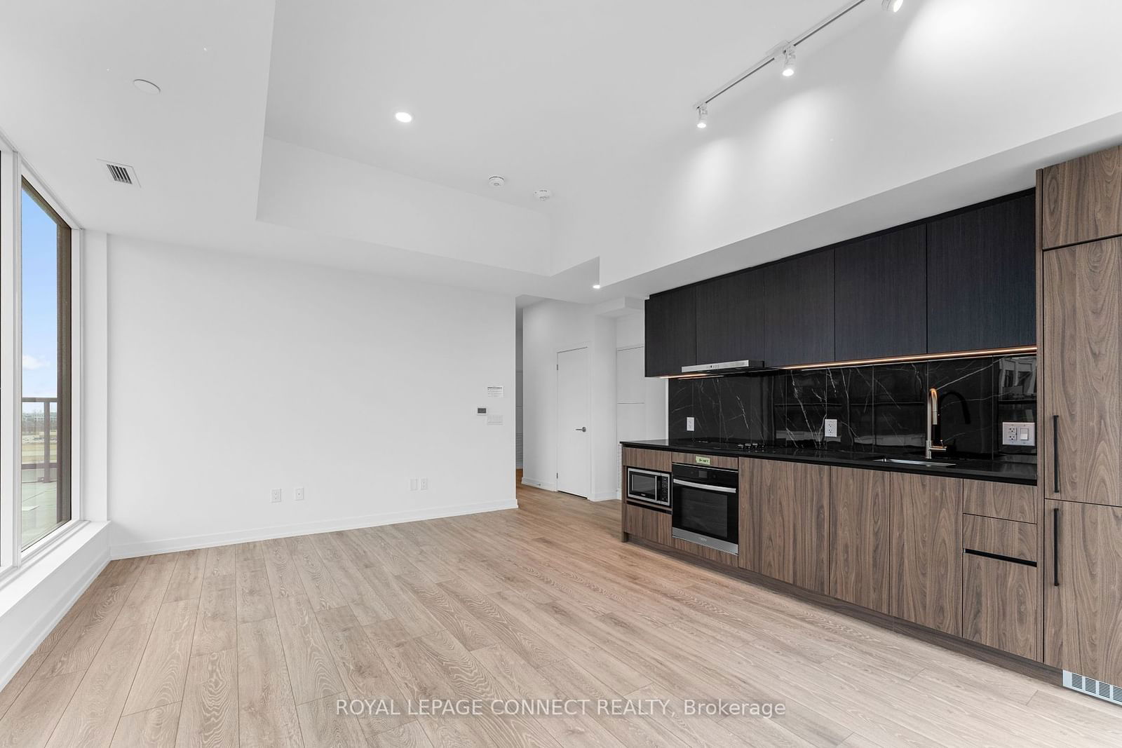 1100 Sheppard Ave W, unit LPH08 for rent