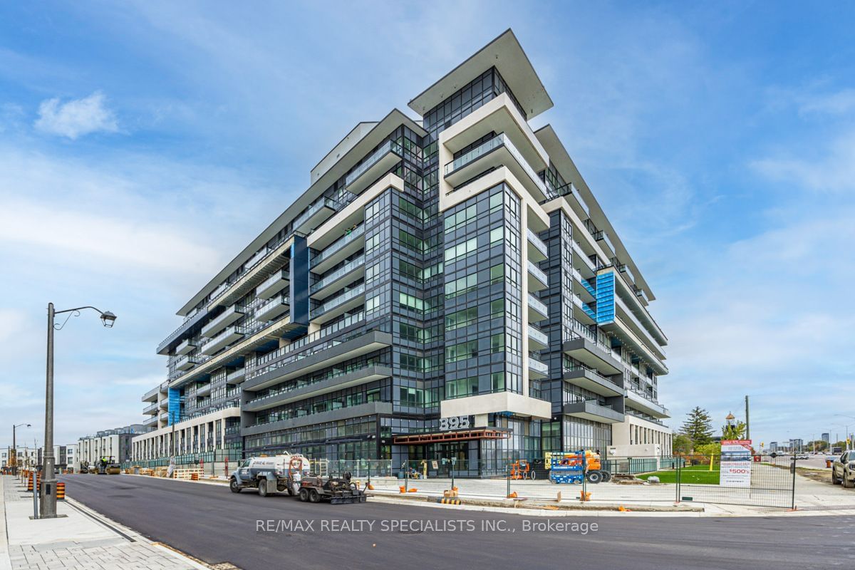 395 Dundas St W, unit 311 for rent