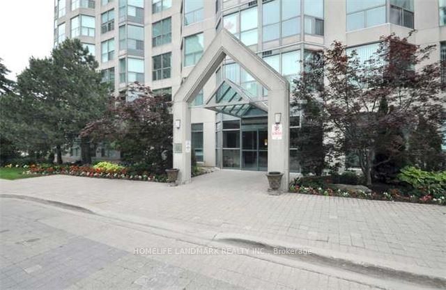 2177 Burnhamthorpe Rd W, unit 707 for rent