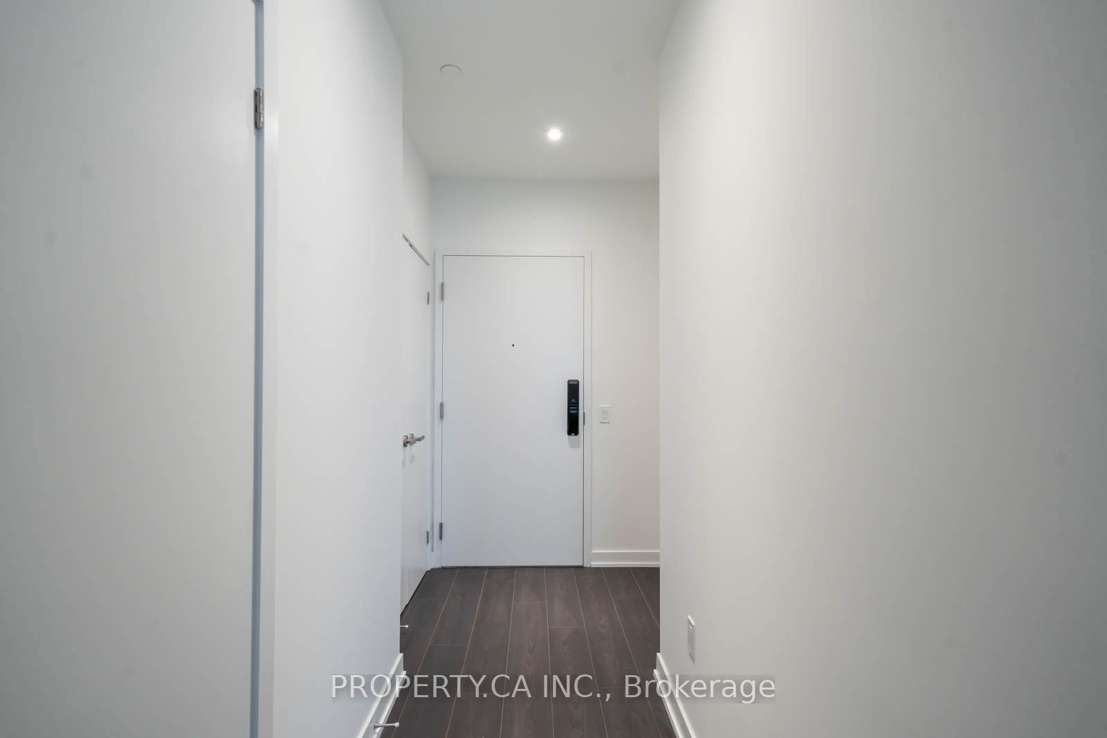 28 Ann St, unit 2105 for rent