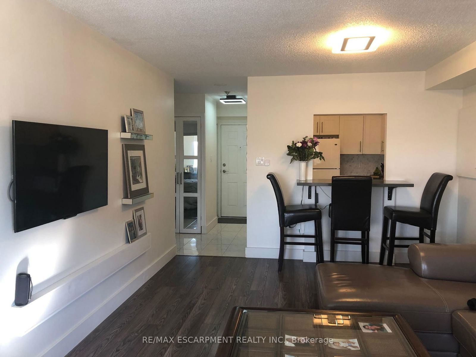 1270 Maple Crossing Blvd, unit 506 for rent