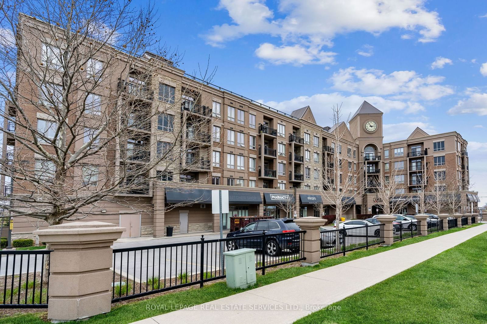 Times Square Condos, Burlington, Toronto