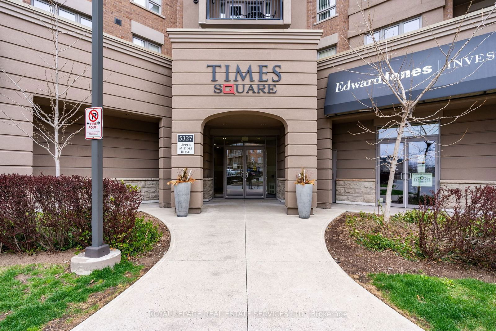 Times Square Condos, Burlington, Toronto