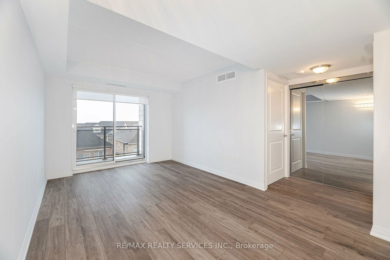 30 Via Rosedale, unit 318 for sale