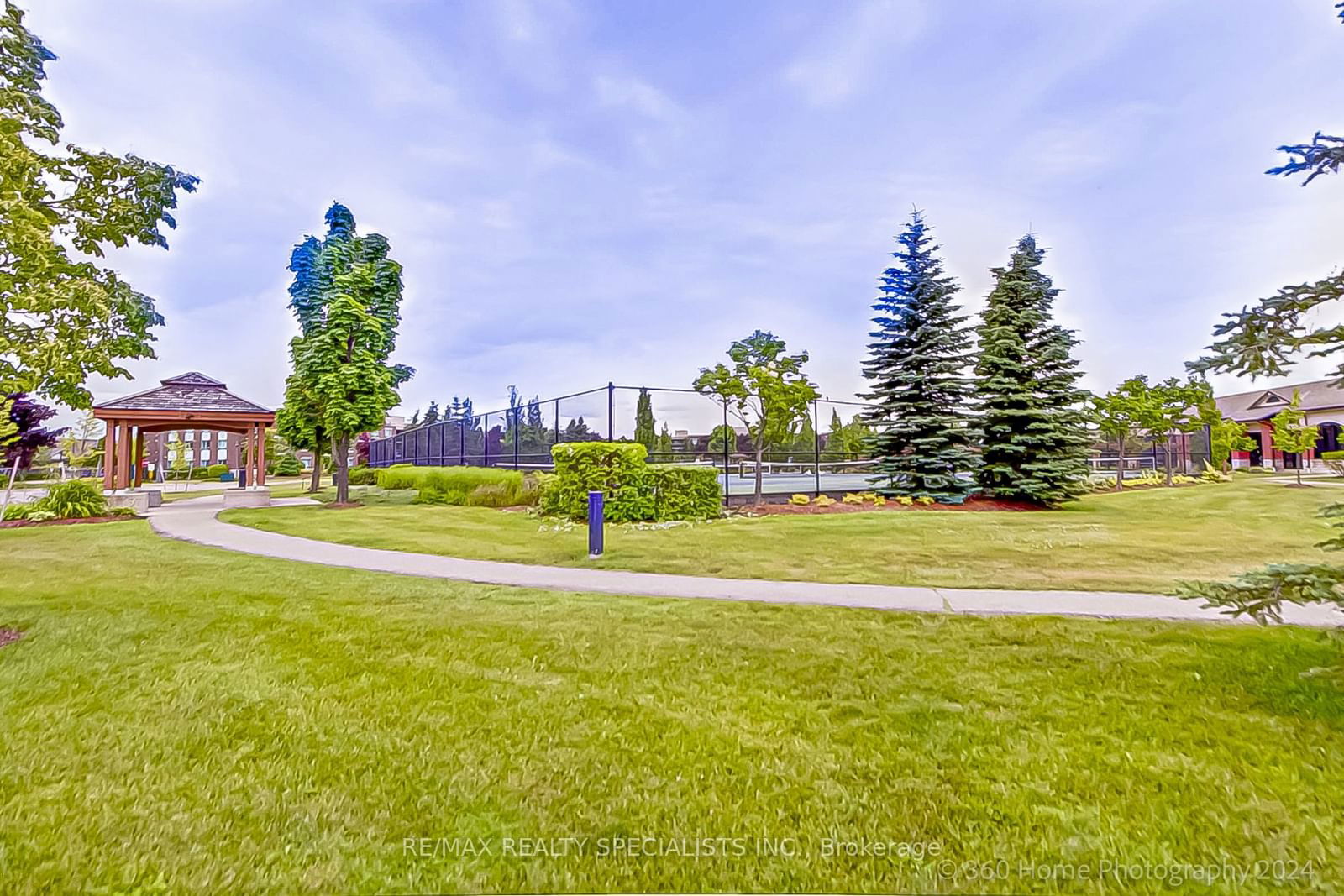 Rosedale Village II Condos, Brampton, Toronto