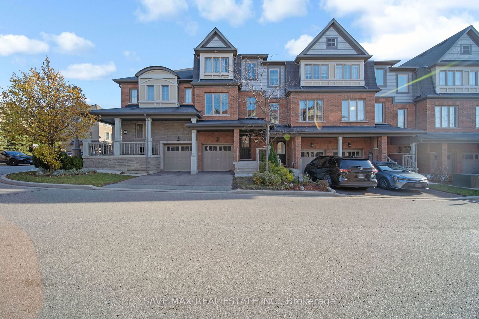 Terracotta Village, Brampton, Toronto