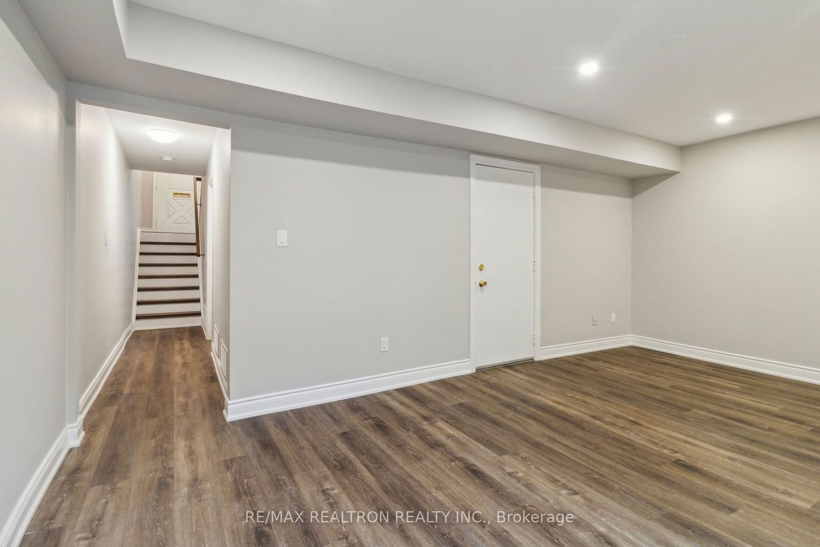 26 Peach Tree Townhouses, Etobicoke, Toronto