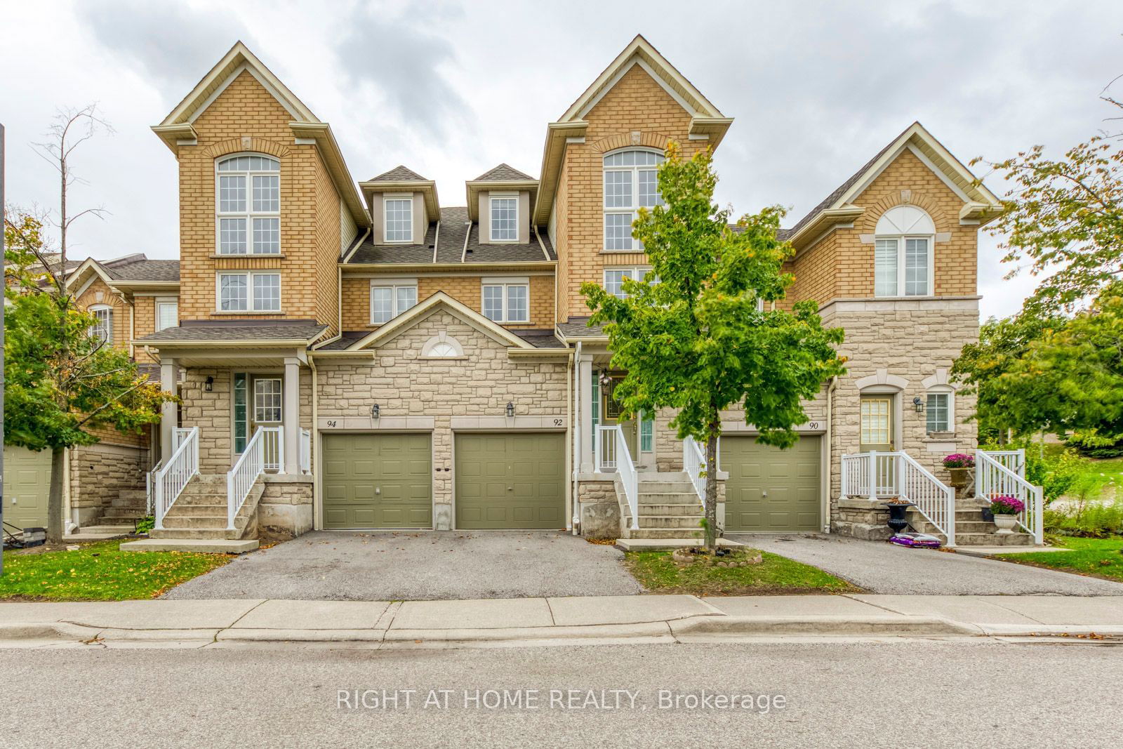 5260 Mcfarren Blvd Townhomes, Mississauga, Toronto