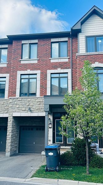 Ladycroft Terrace Townhomes, Mississauga, Toronto