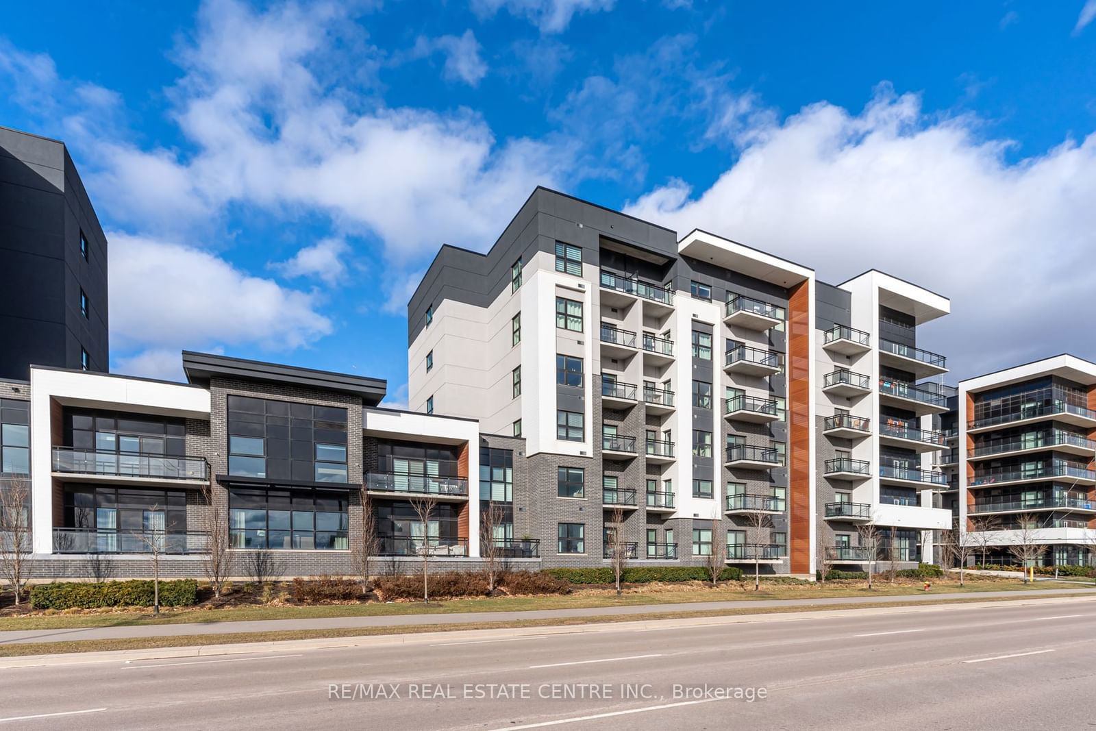 102 Grovewood Common, unit 613 for rent