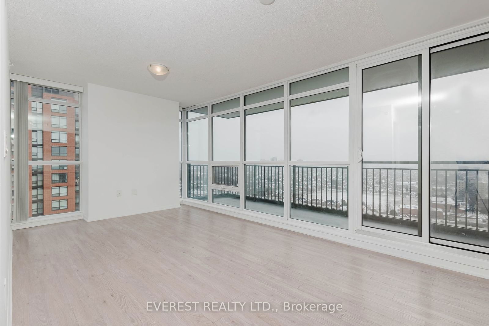 830 Lawrence Ave W, unit 1707 for sale