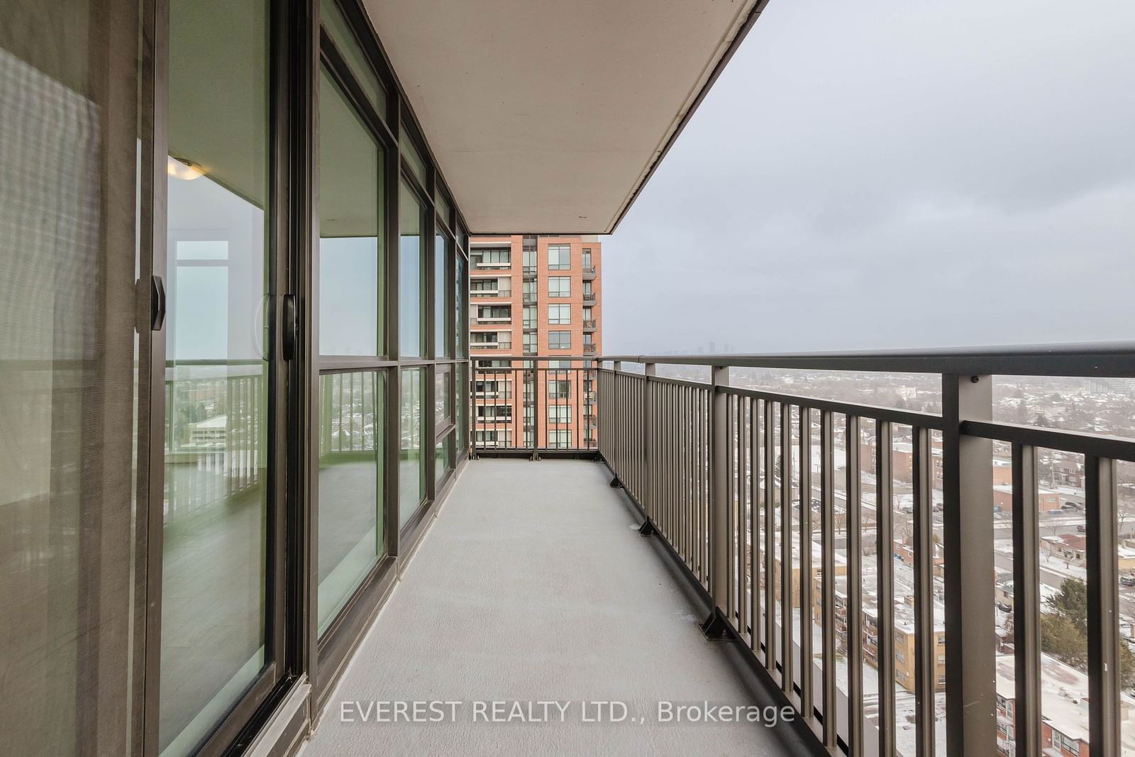 830 Lawrence Ave W, unit 1707 for sale