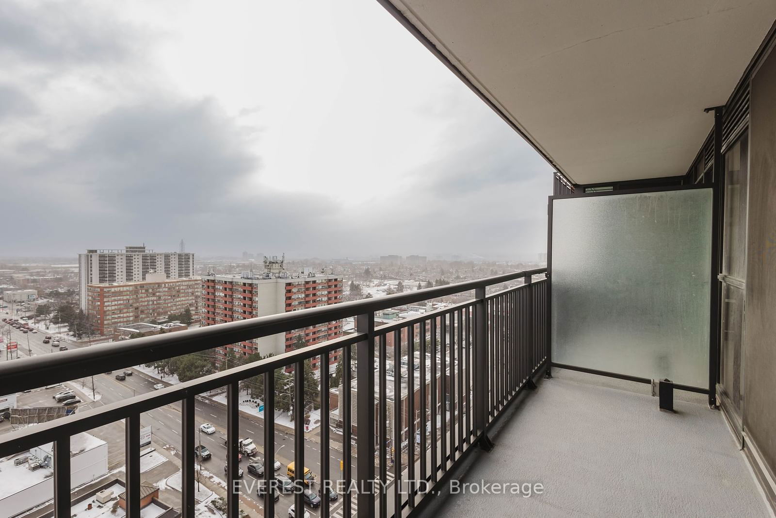 830 Lawrence Ave W, unit 1707 for sale