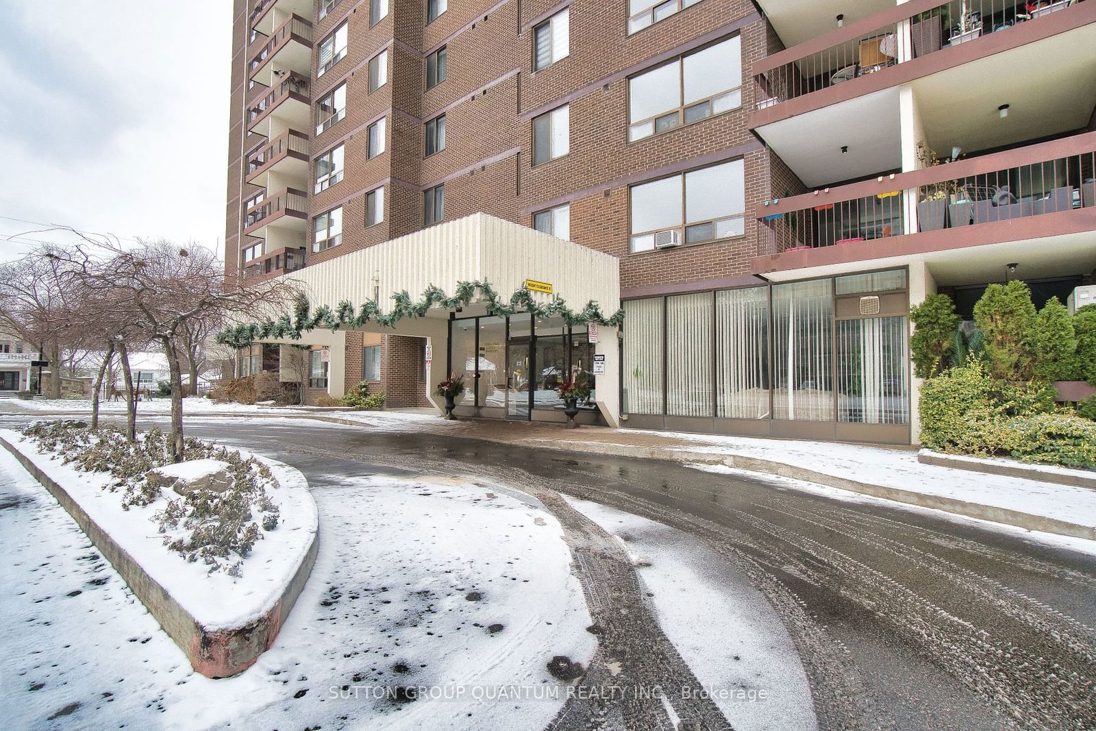 2542 Argyle Rd, unit 705 for sale