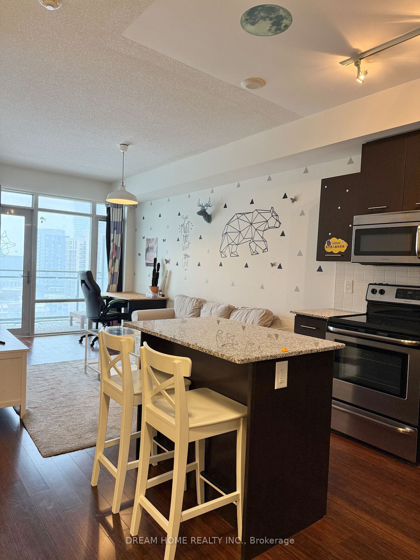 365 Prince of Wales Dr, unit 1103 for rent