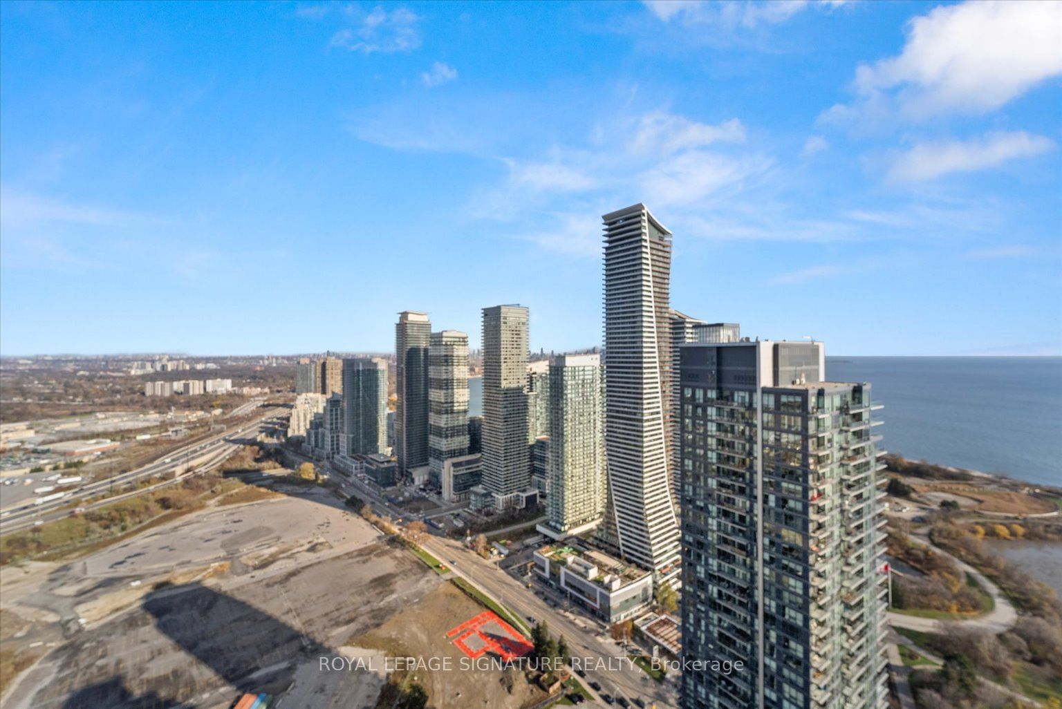 2220 Lake Shore Blvd W, unit PH05 for rent