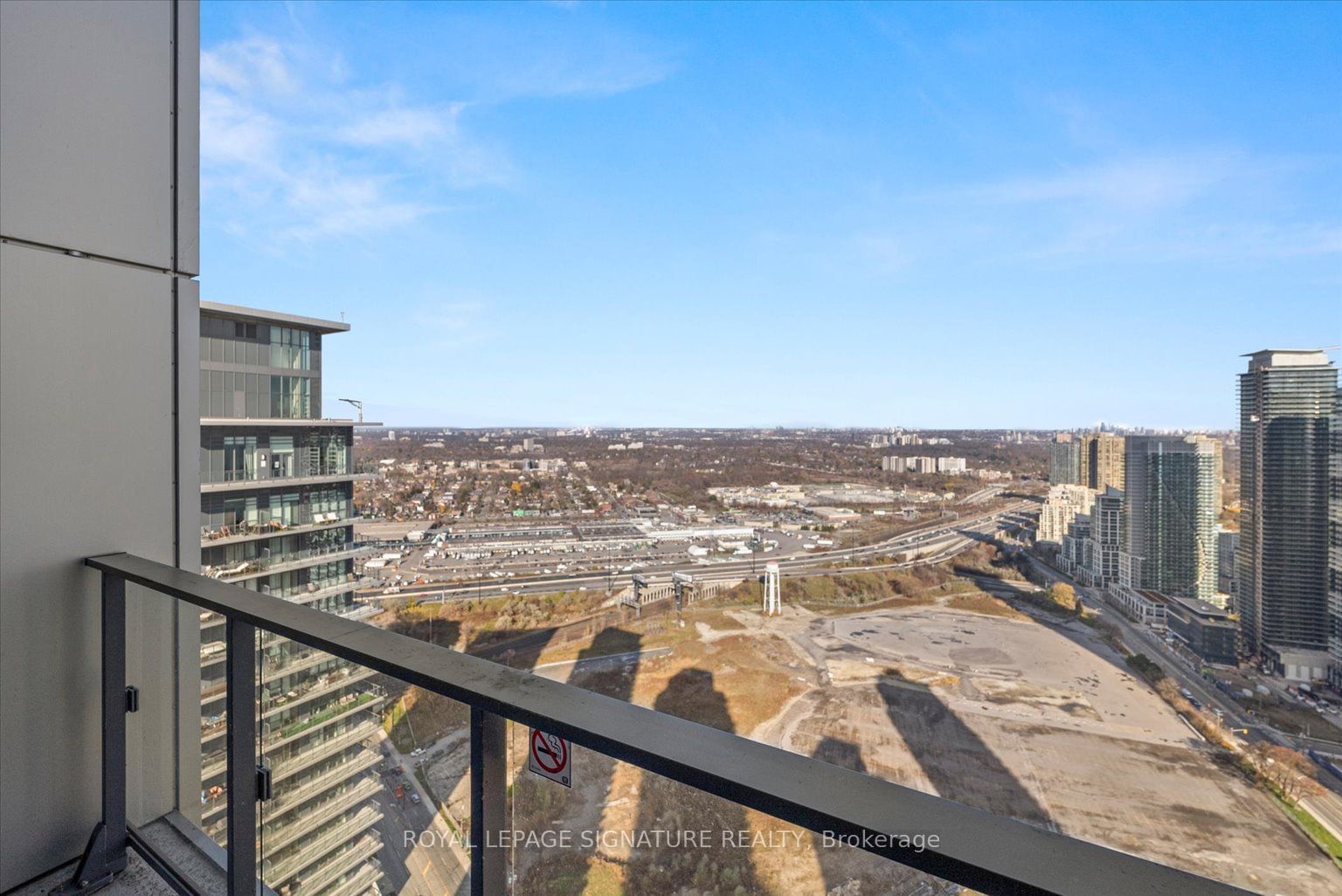 2220 Lake Shore Blvd W, unit PH05 for rent