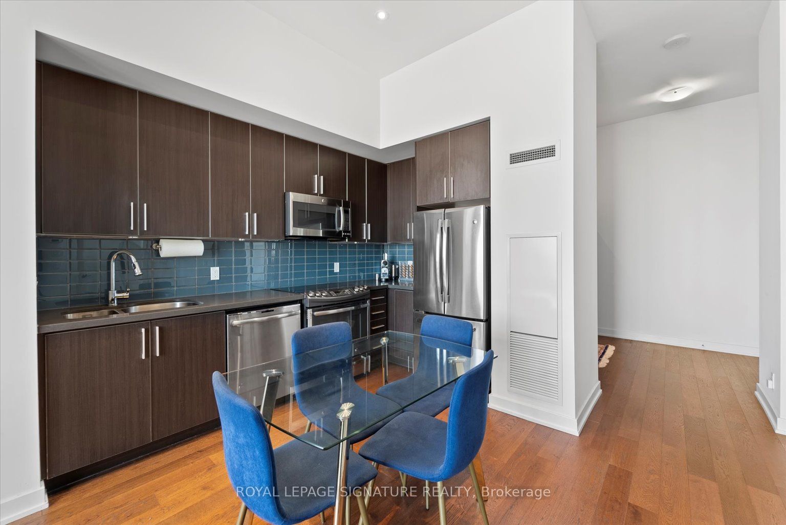 2220 Lake Shore Blvd W, unit PH05 for rent