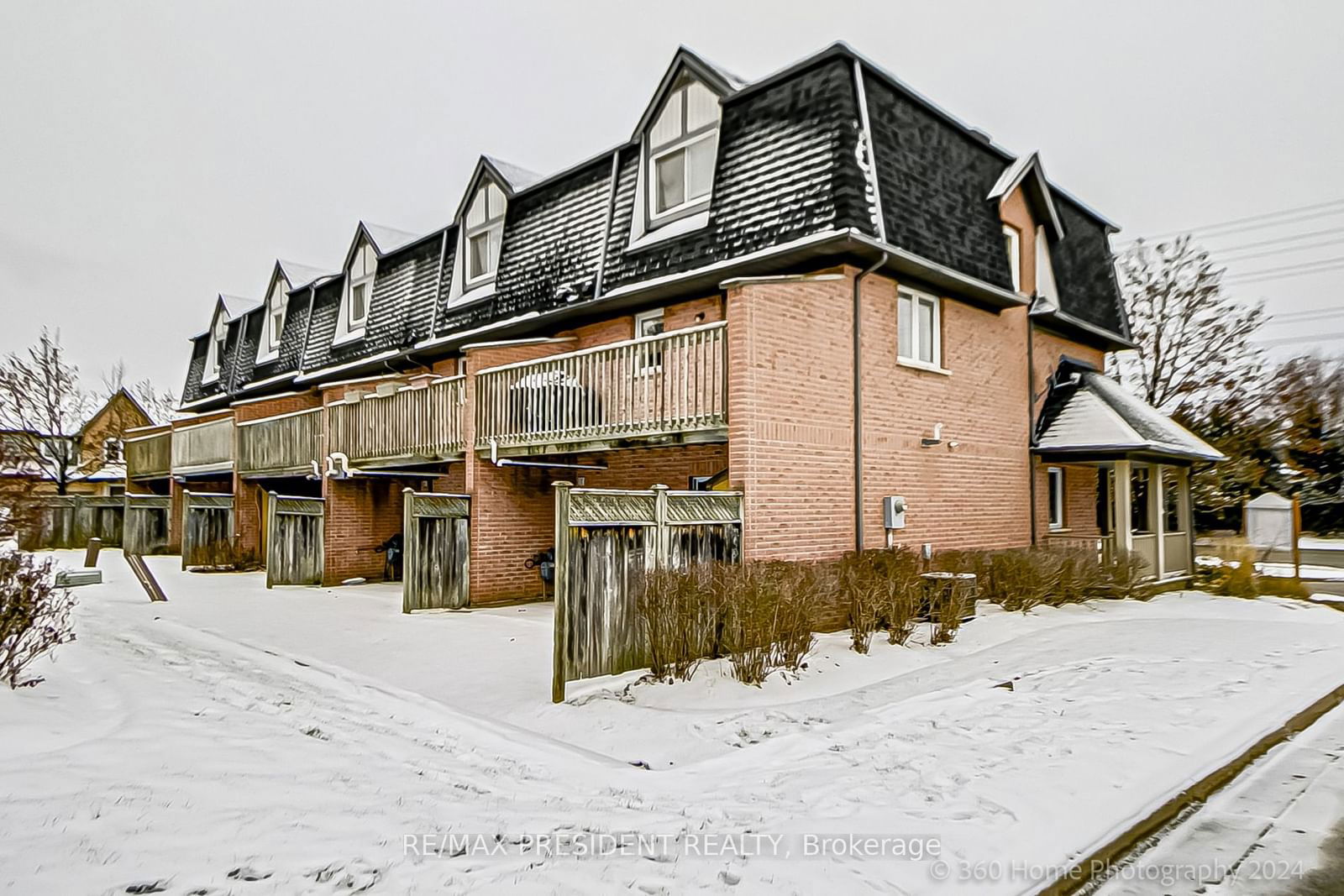 2945 & 2955 Thomas Street Townhomes, Mississauga, Toronto