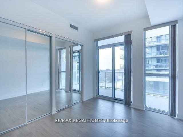 110 Marine Parade Dr, unit 305 for rent