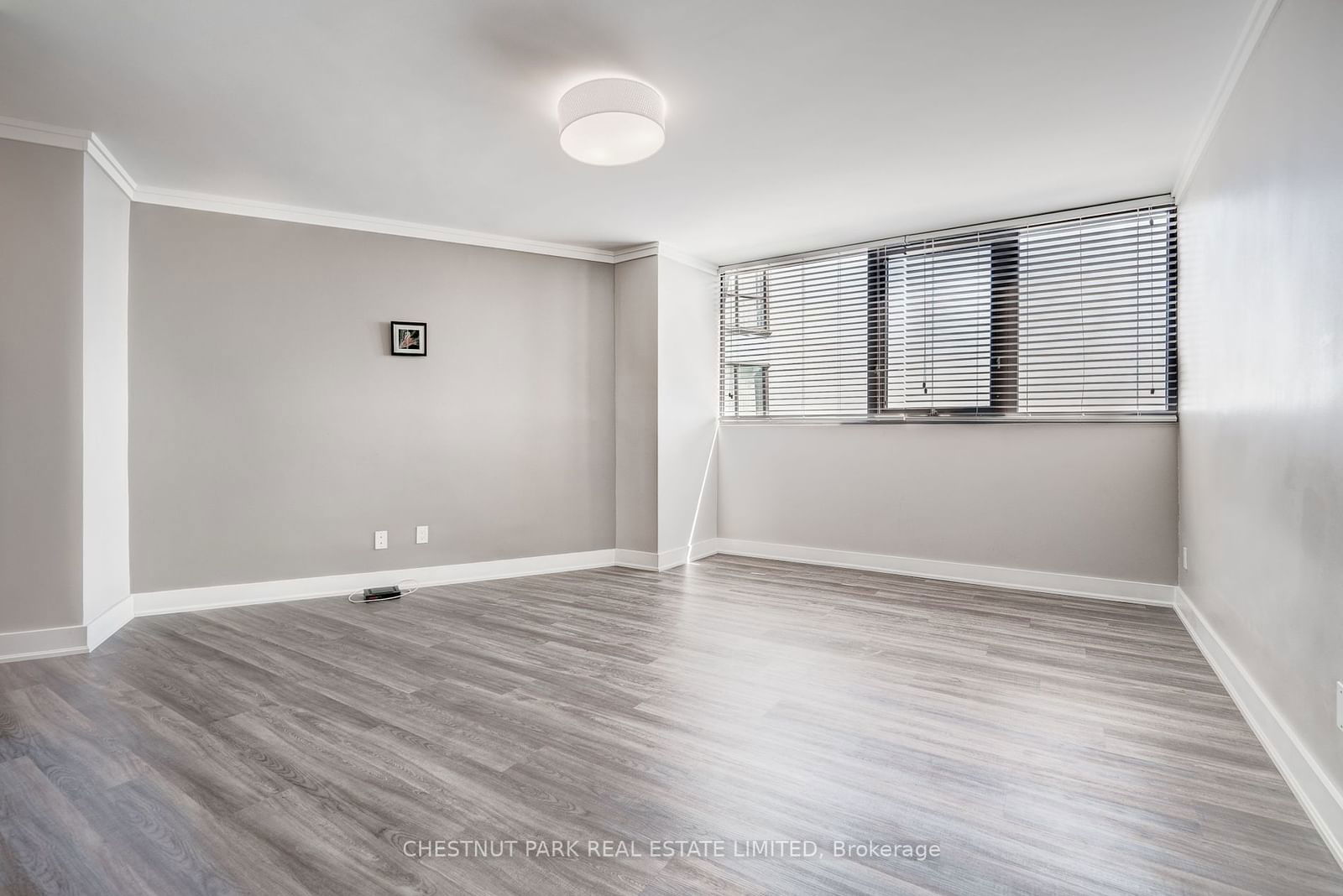 1333 Bloor St, unit 1912 for rent