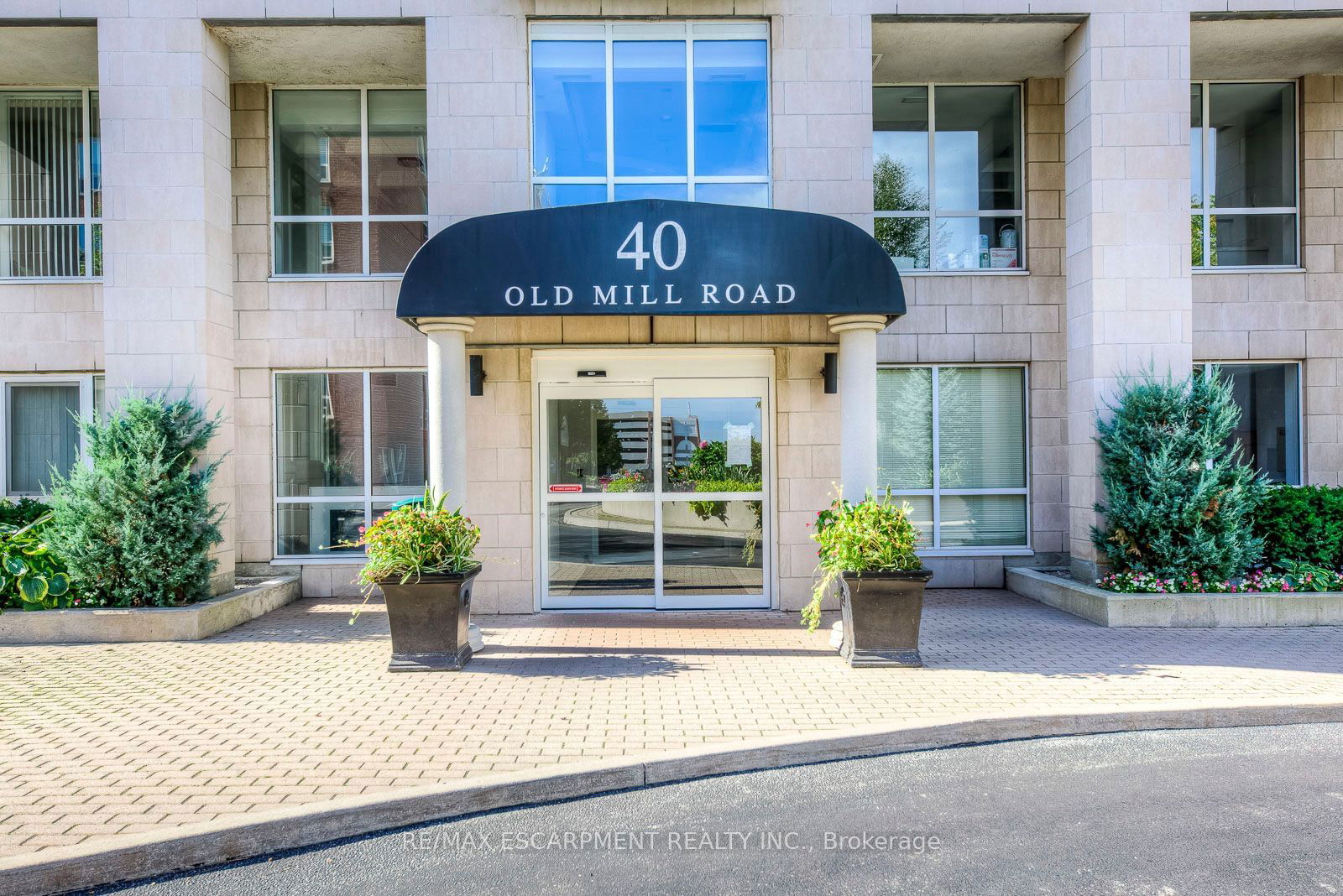 40 Old Mill Rd, unit 101 for rent