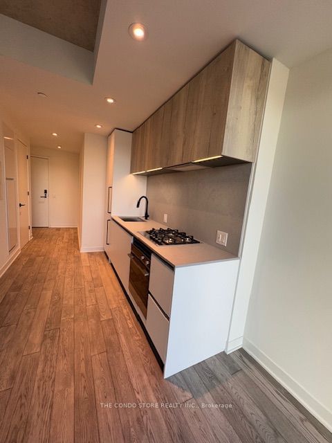 2625 Dundas St W, unit 408 for rent