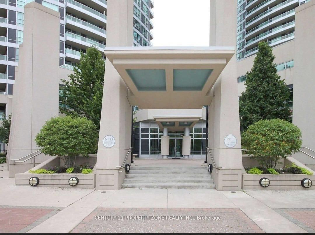 33 Elm Dr, unit 405 for sale