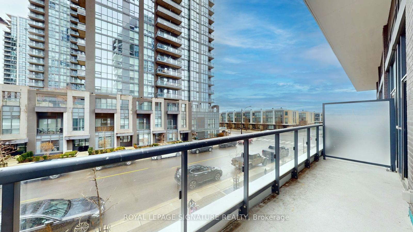 65 Watergarden Dr, unit 107 for sale