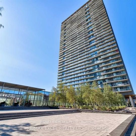 105 The Queensway Ave, unit 2515 for rent