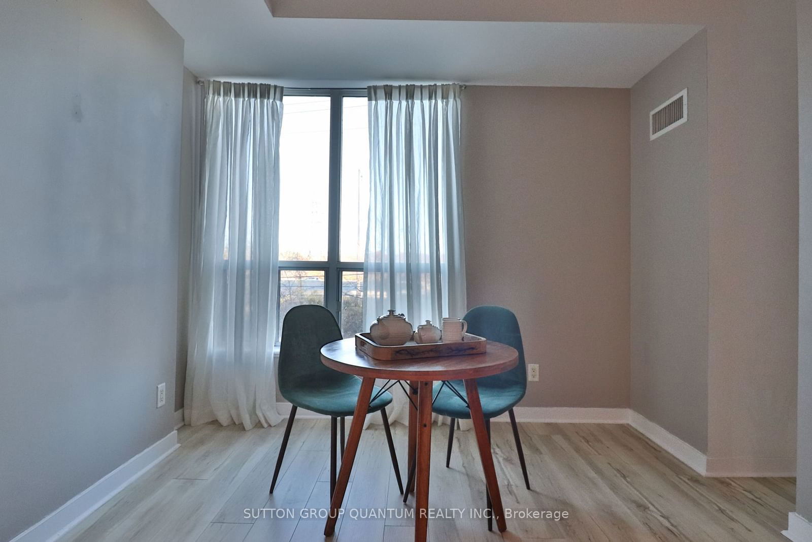 88 Palace Pier Crt, unit 310 for rent