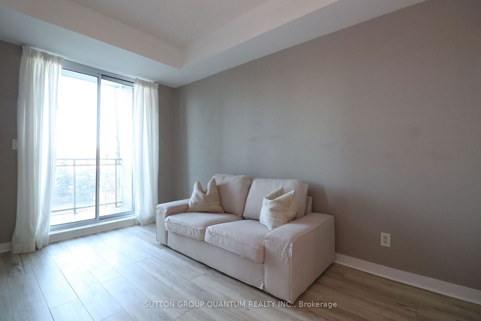 88 Palace Pier Crt, unit 310 for rent