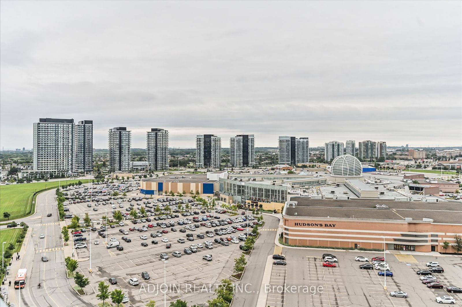 2545 Erin Centre Blvd, unit 1806 for sale