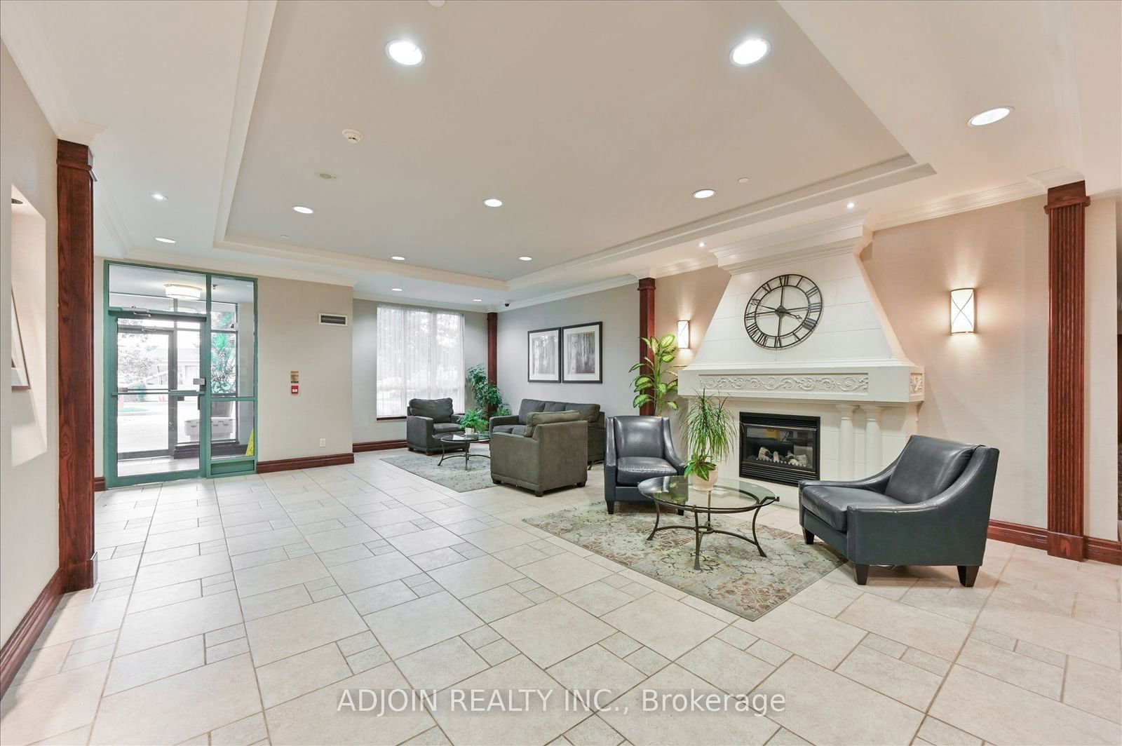 2545 Erin Centre Blvd, unit 1806 for sale