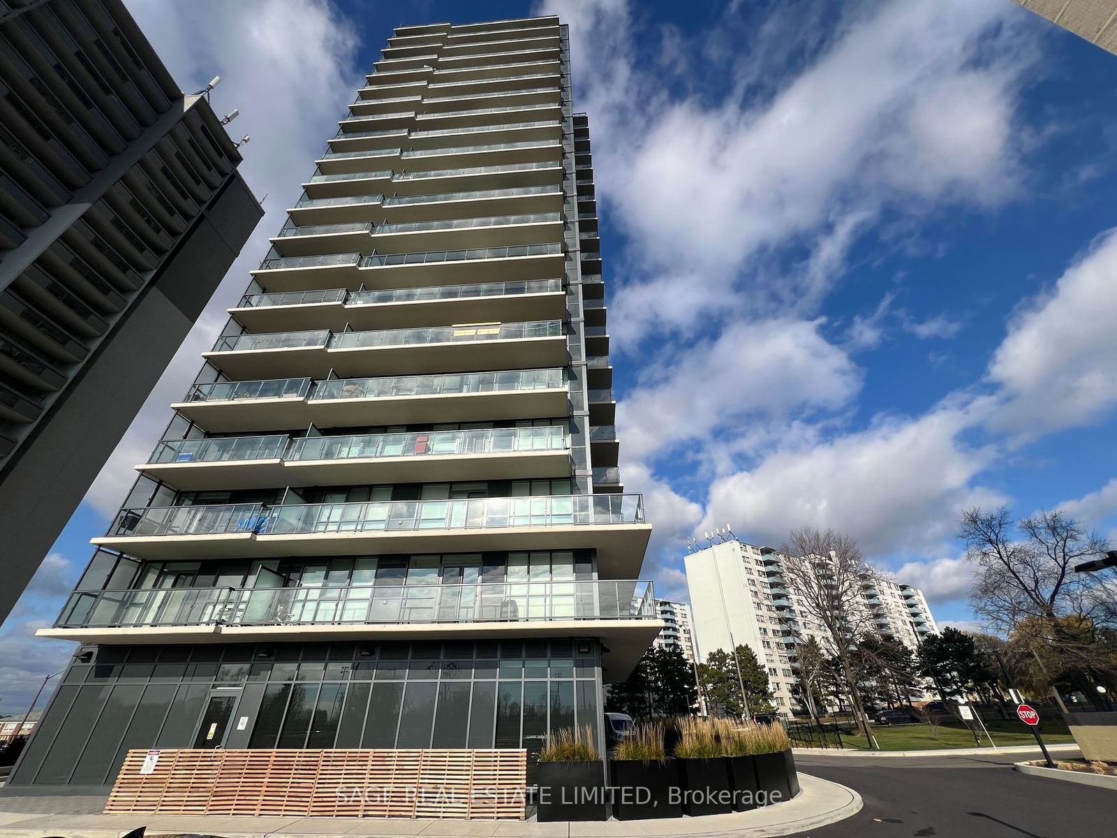 1461 Lawrence Ave W, unit 1003 for rent