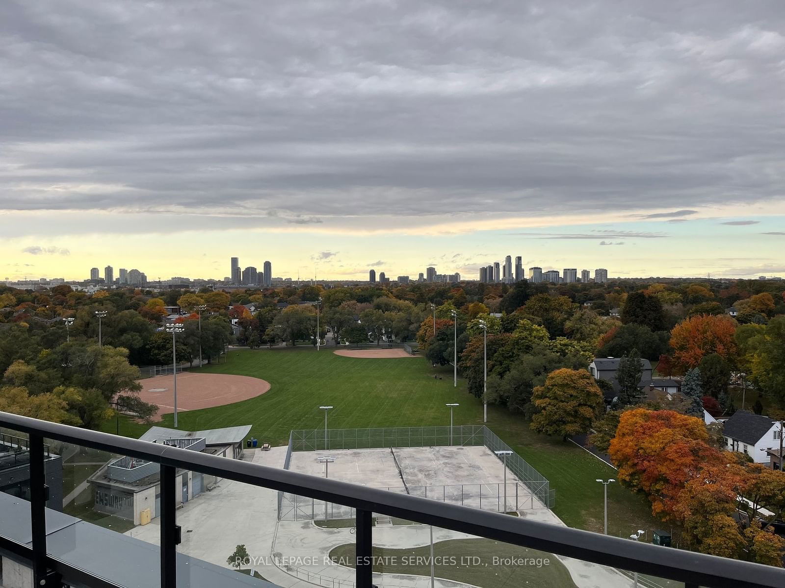 Queensway Park Condos, Etobicoke, Toronto