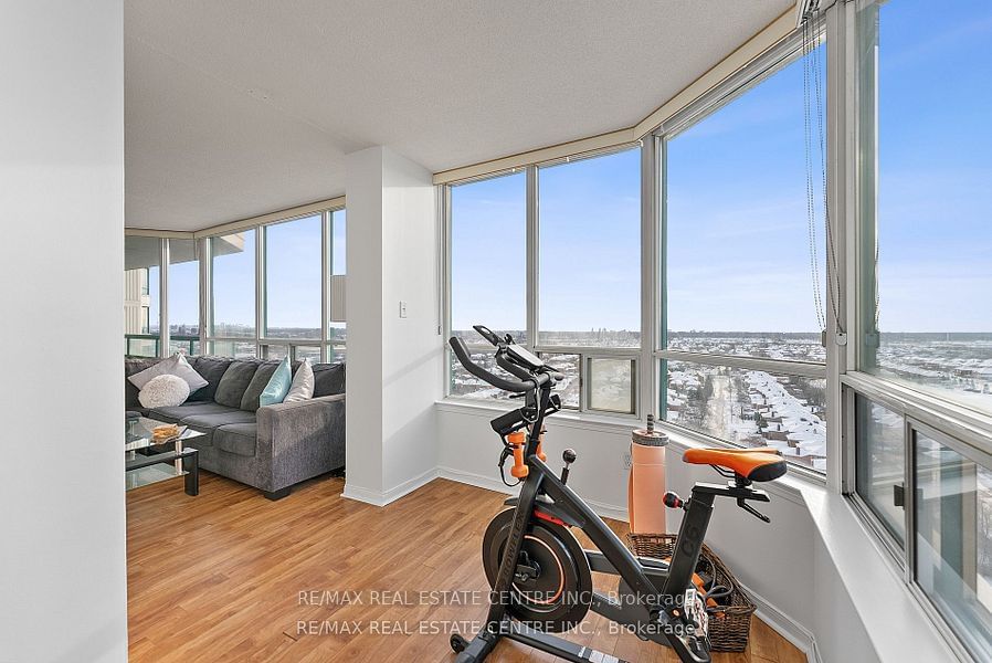 550 Webb Dr, unit 1808 for sale