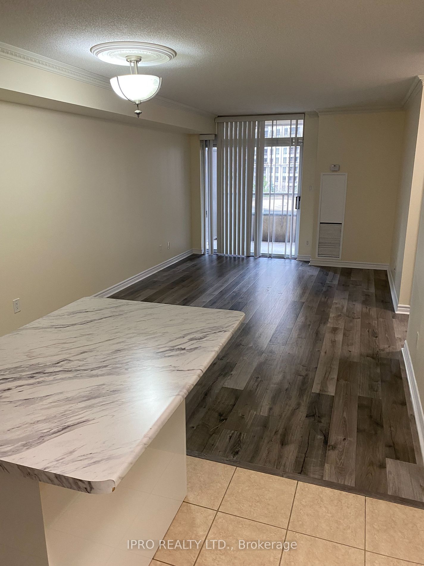 3880 Duke Of York Blvd, unit 705 for rent