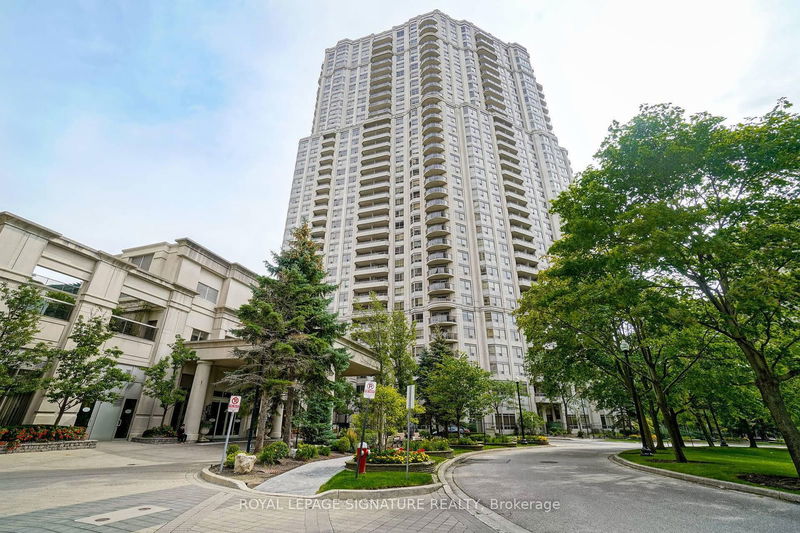 25 Kingsbridge Garden Circ, unit 727 for rent