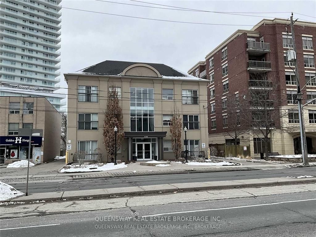 4198 Dundas St W, unit 208 for rent