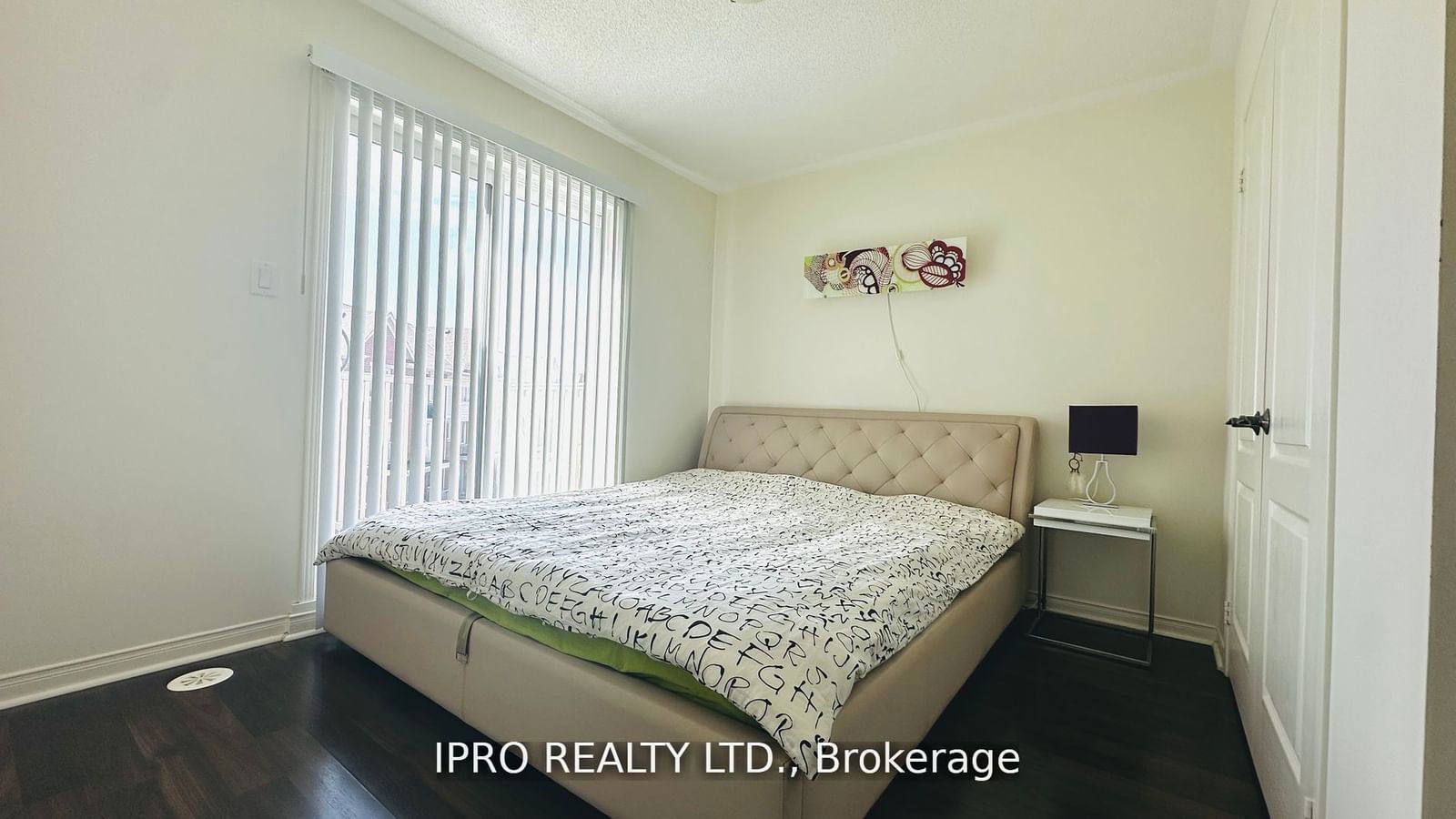 3070 Thomas St, unit 4 for sale