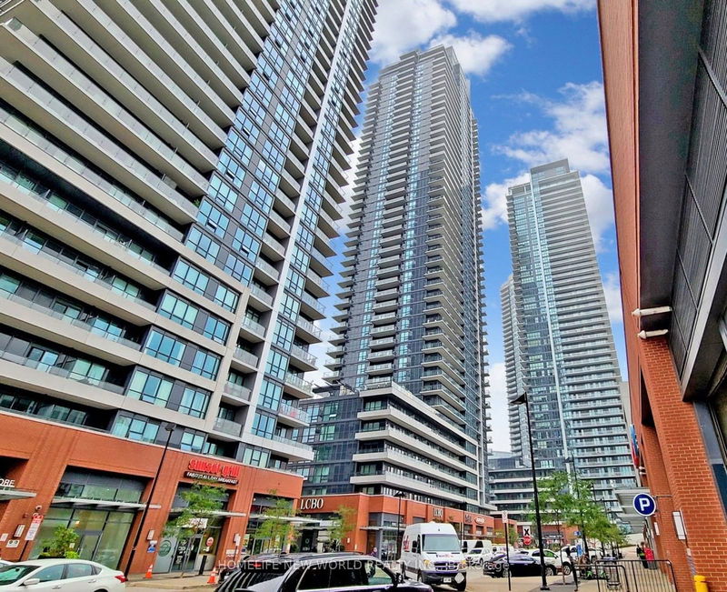 2220 Lake Shore Blvd W, unit 804 for rent